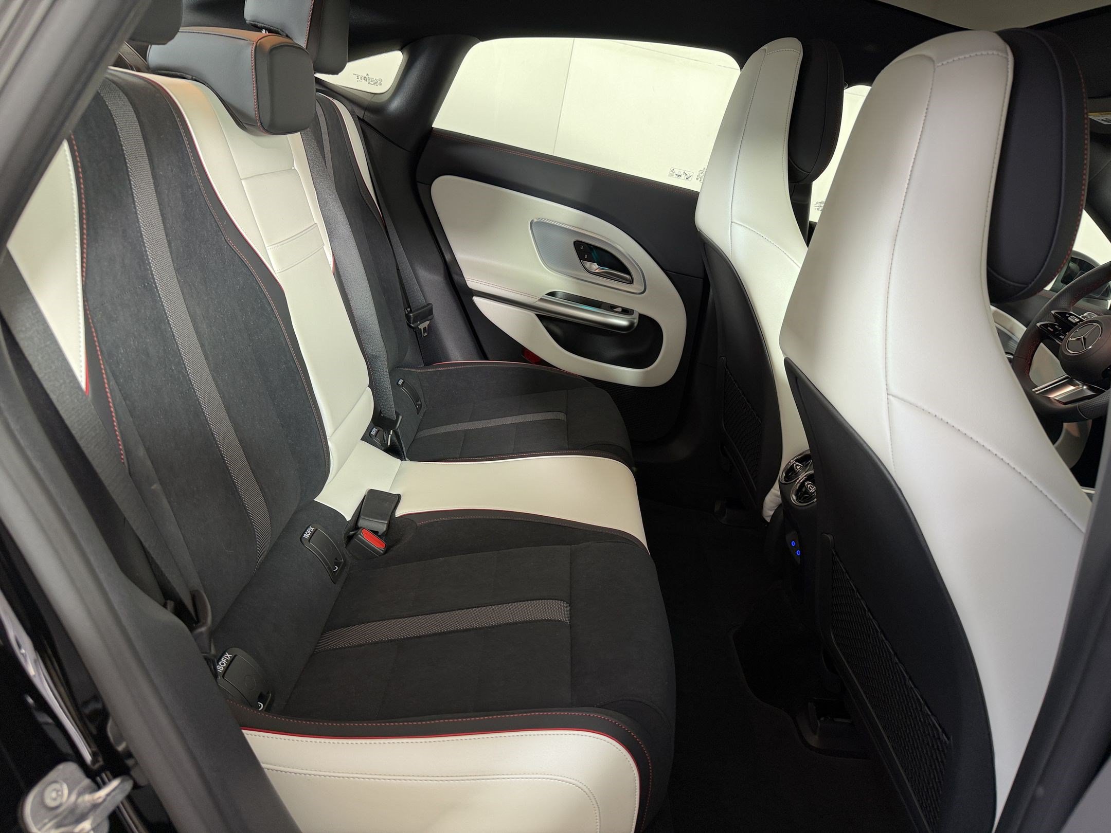 New 2027 Mercedes-Benz CLA 250+ image 30