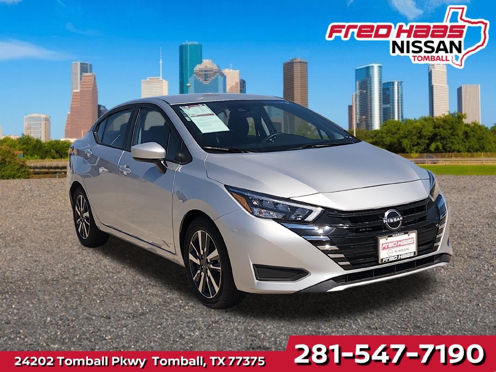Used 2025 Nissan Versa SV FWD 360° Tour
