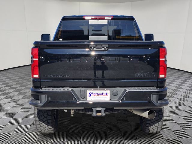 Used 2025 Chevrolet Silverado 2500 High Country w/ Midnight Edition image 7