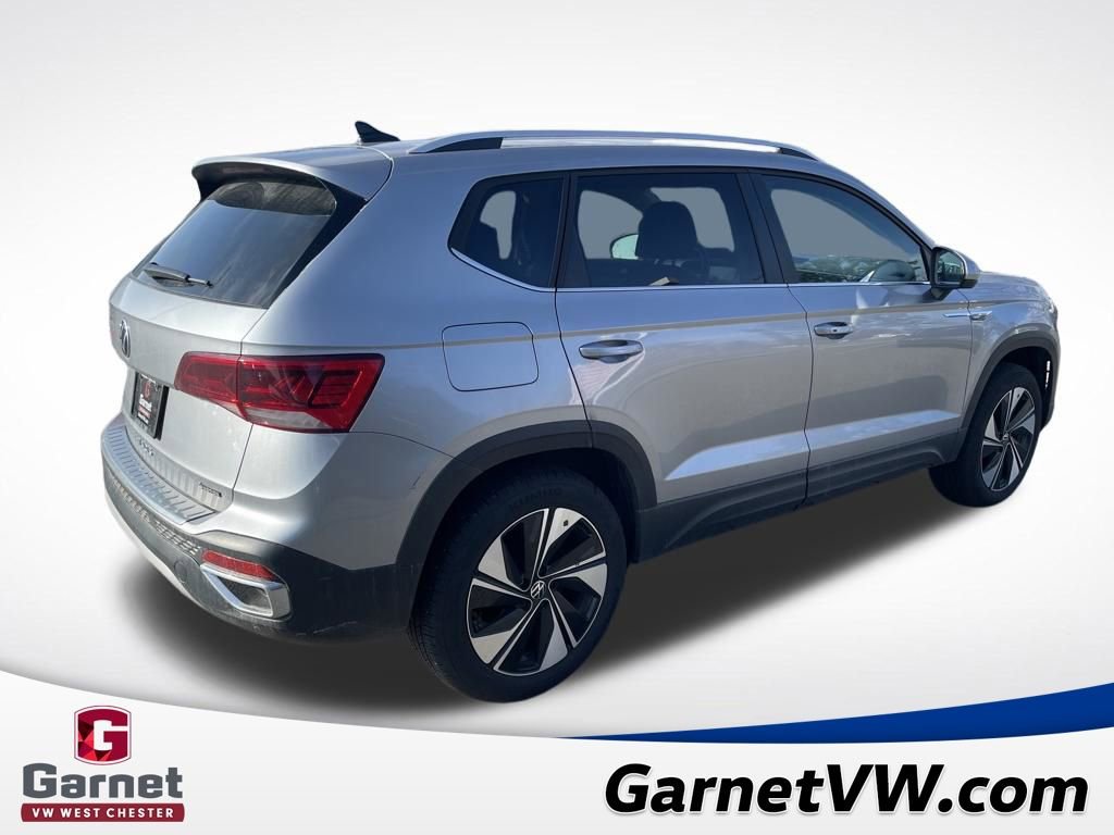 Used 2024 Volkswagen Taos SE image 5