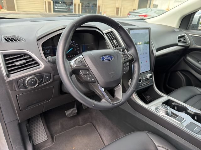 Used 2024 Ford Edge SEL AWD/4WD image 10
