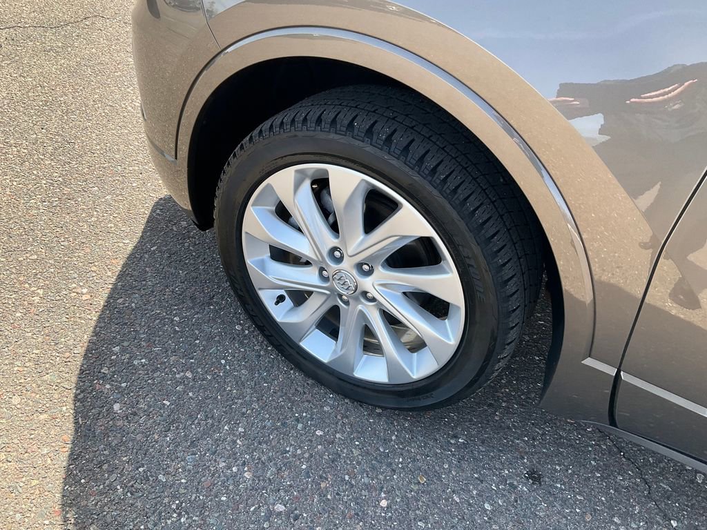 Used 2017 Buick Envision Premium image 38