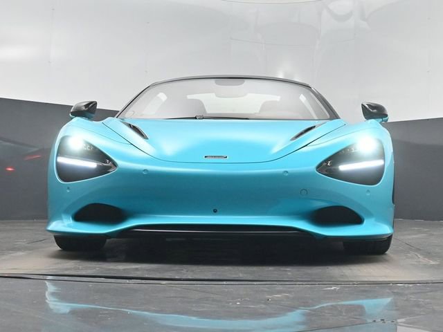 Used 2024 McLaren 750S Spider image 31