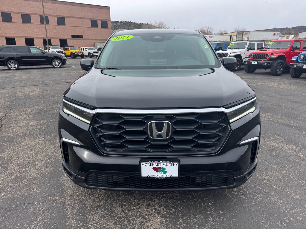 Used 2024 Honda Pilot LX image 2