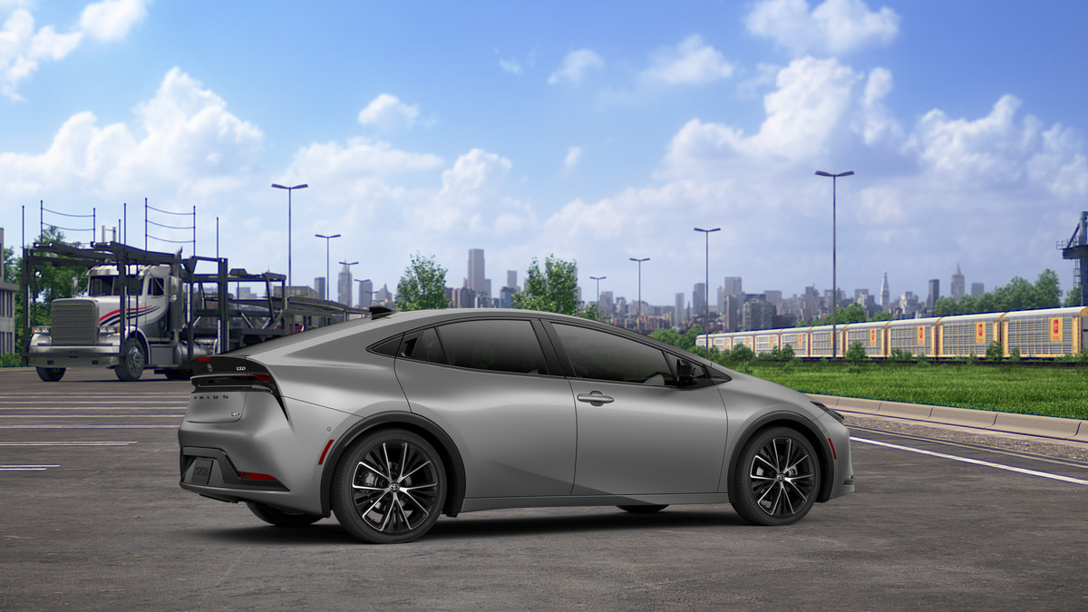 New 2026 Toyota Prius Limited FWD image 11