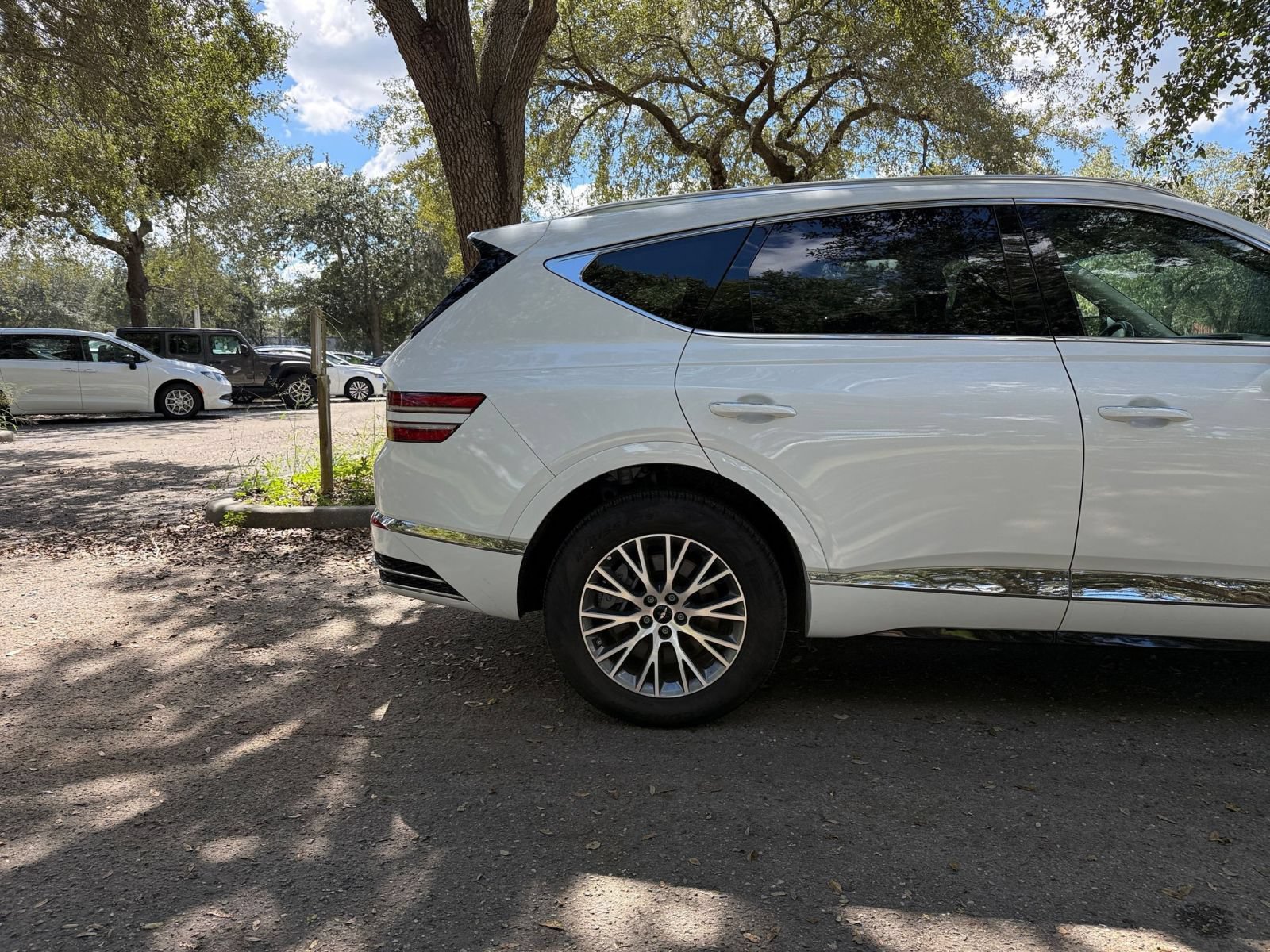 Used 2026 Genesis GV80 2.5T AWD/4WD image 9