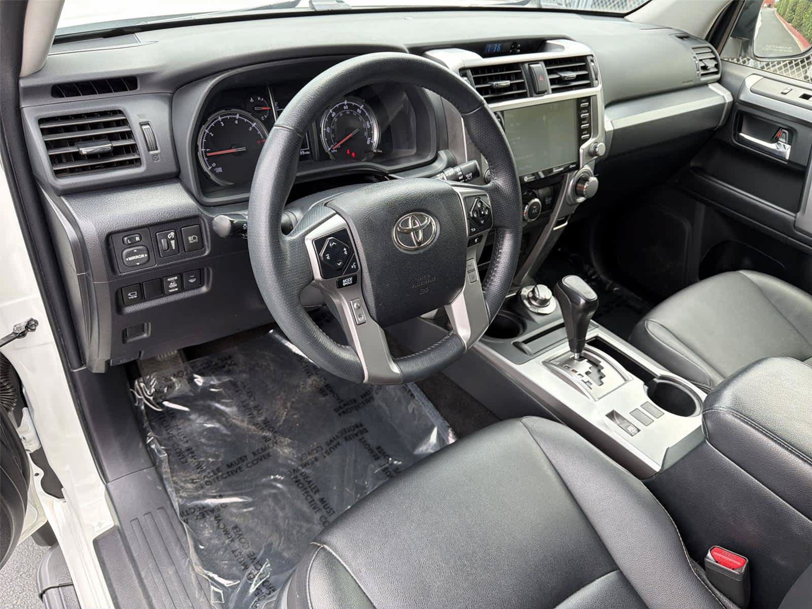 Used 2022 Toyota 4Runner TRD Sport w/ Technology Package AWD/4WD image 3