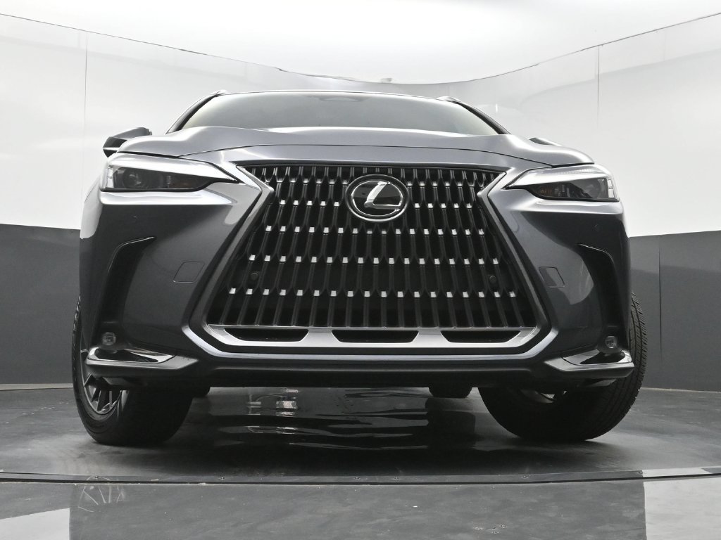 Used 2024 Lexus NX 250 FWD w/ Towing Package (2000 Lbs) image 25
