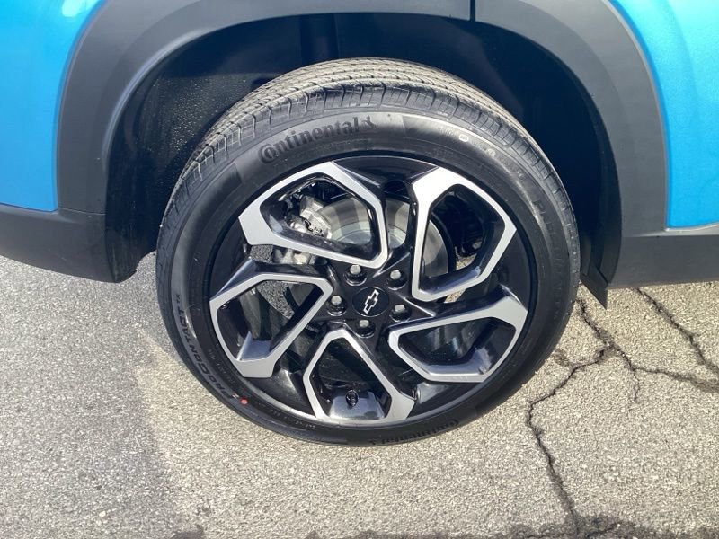 New 2026 Chevrolet Trax RS w/ Driver Confidence Package image 9