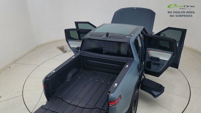 Used 2025 Rivian R1T Premium AWD/4WD image 87