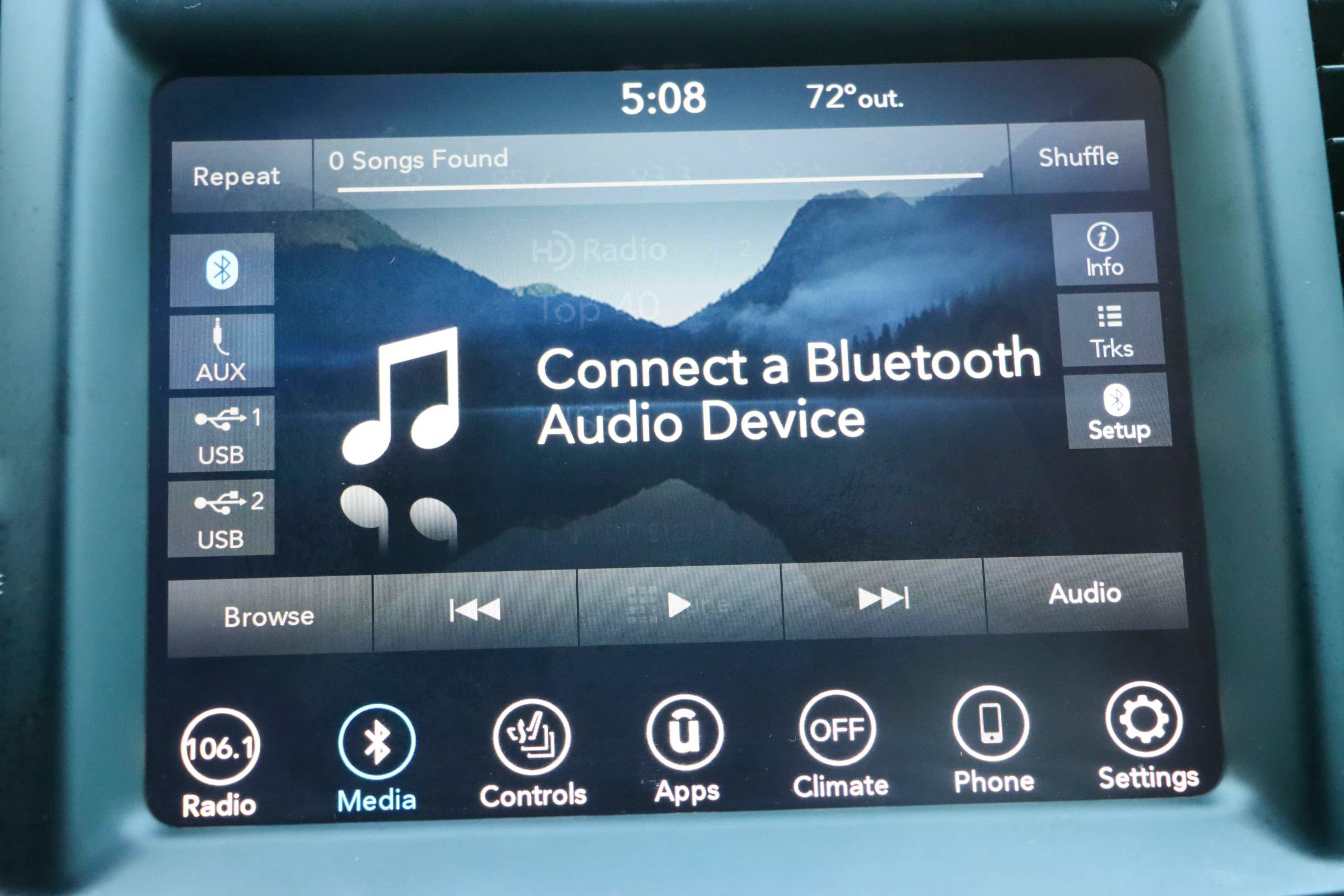 Used 2019 Chrysler 300 C RWD image 32