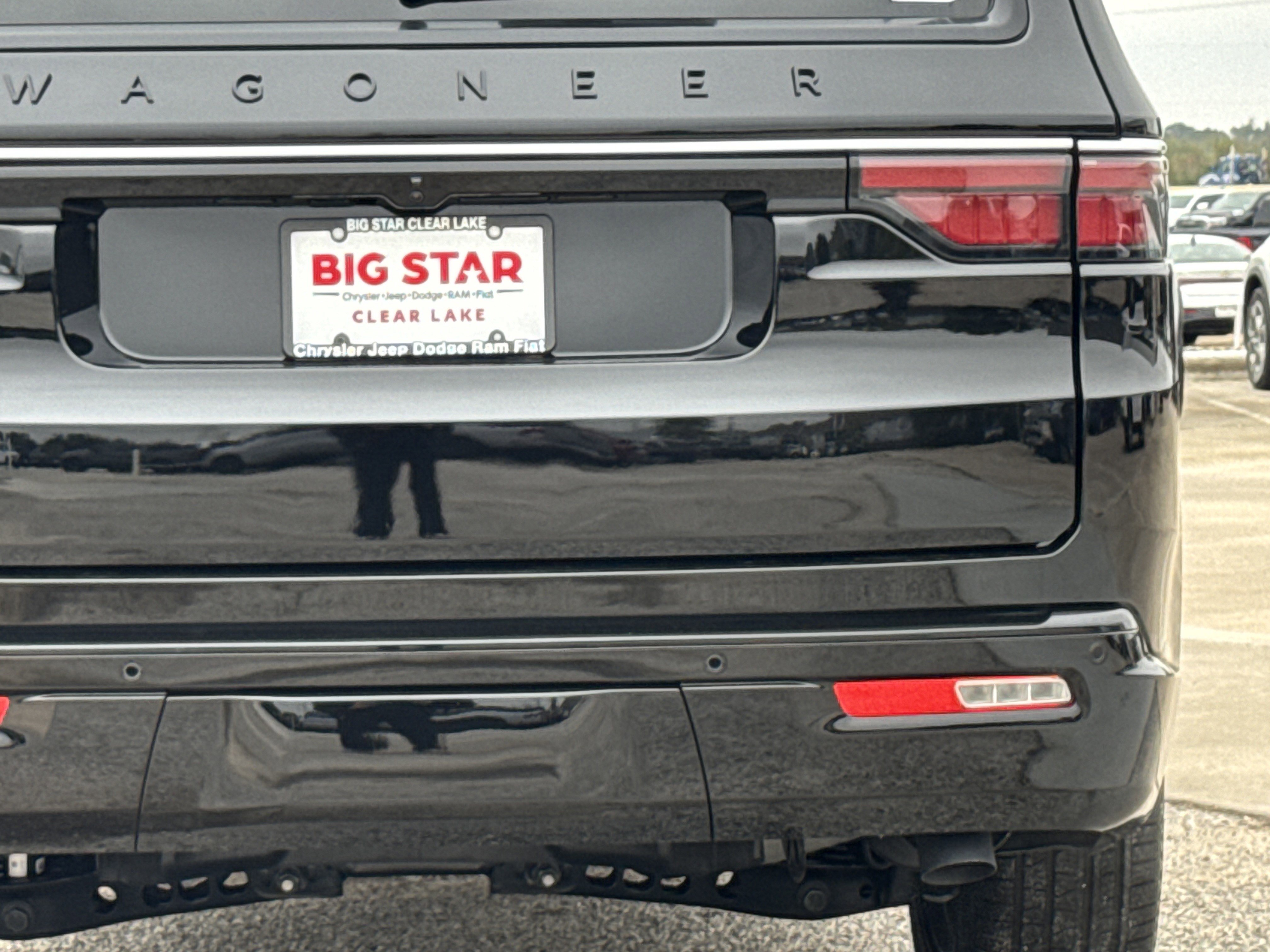 New 2025 Jeep Wagoneer Series III image 11