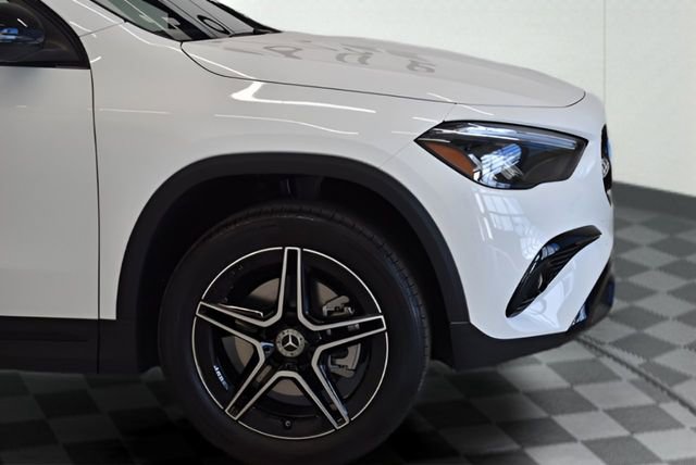 New 2026 Mercedes-Benz GLA 250 4MATIC image 16