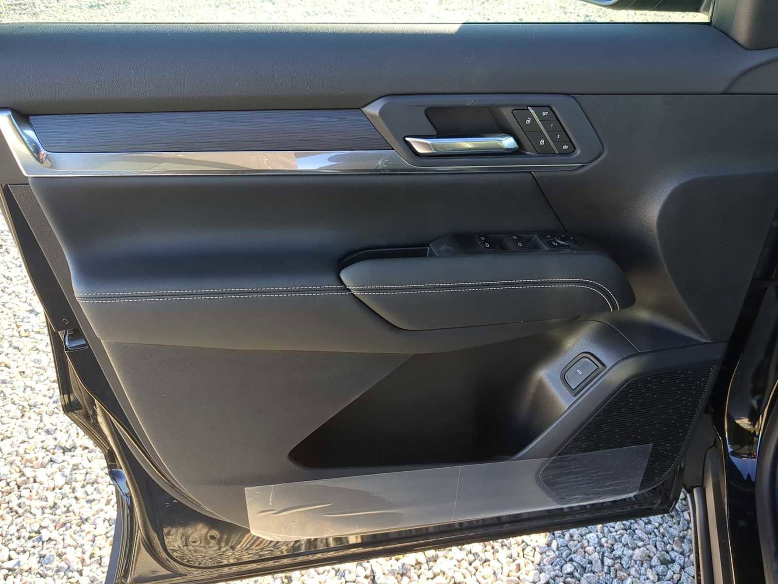 New 2026 GMC Terrain Elevation w/ Elevation Premium Package image 11