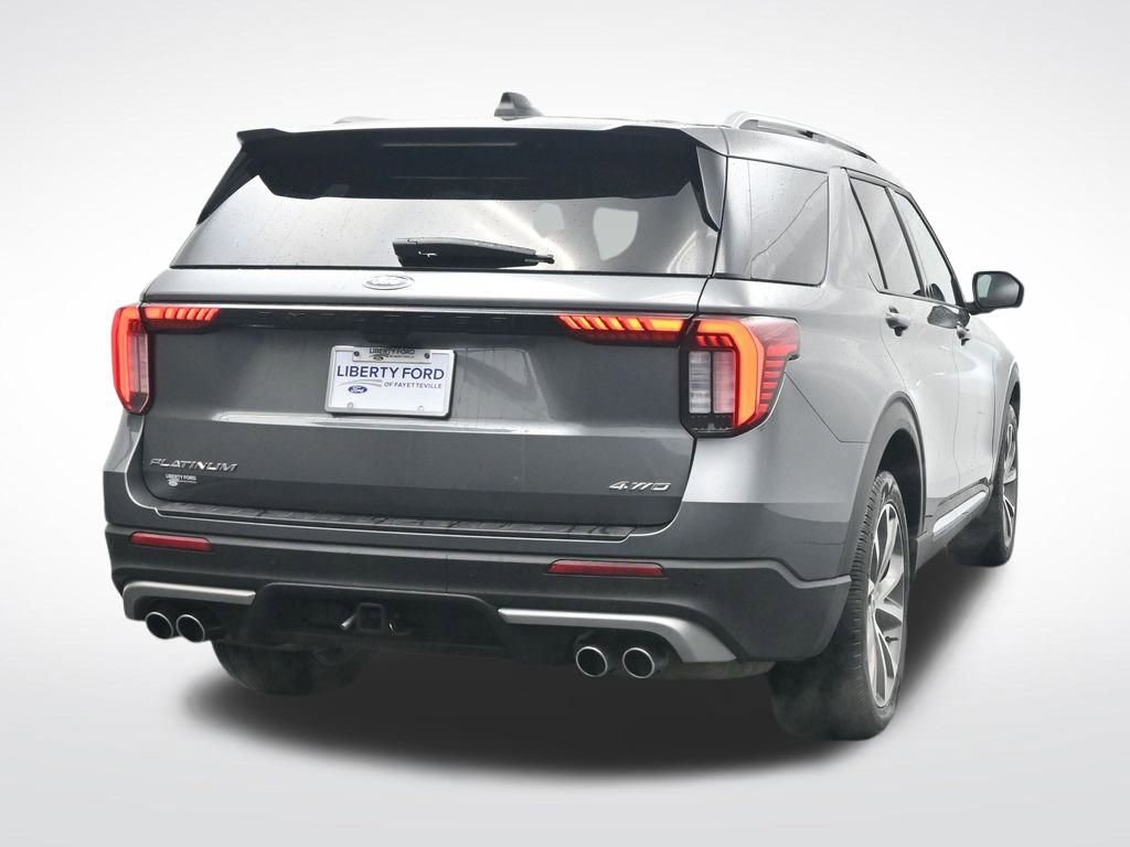 Used 2025 Ford Explorer Platinum w/ Ultimate Package image 7