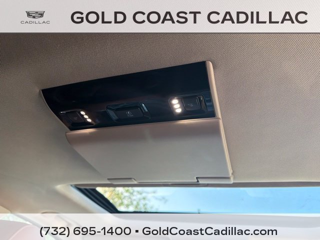 Used 2016 Cadillac Escalade Premium AWD/4WD image 11