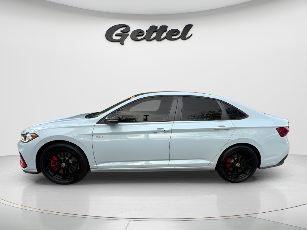 Used 2026 Volkswagen Jetta GLI Autobahn FWD image 8