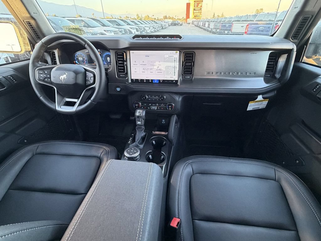 New 2025 Ford Bronco Badlands AWD/4WD image 13