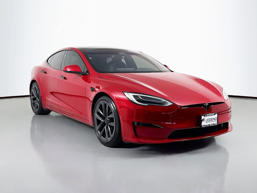 Used 2021 Tesla Model S Plaid image 3