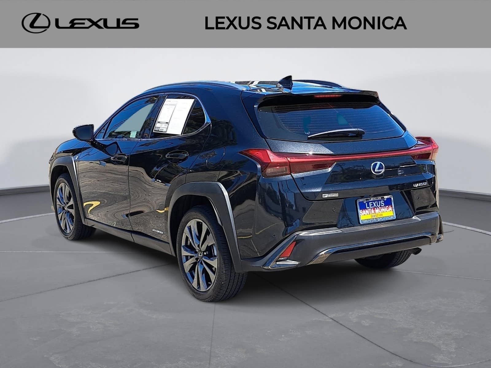 Used 2021 Lexus UX 250h F Sport w/ Accessory Package (Z2) AWD/4WD image 7