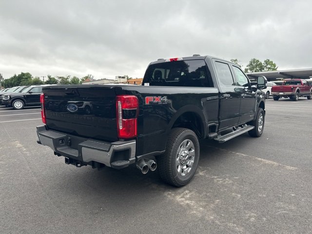 New 2025 Ford F250 Lariat w/ Chrome Package image 5