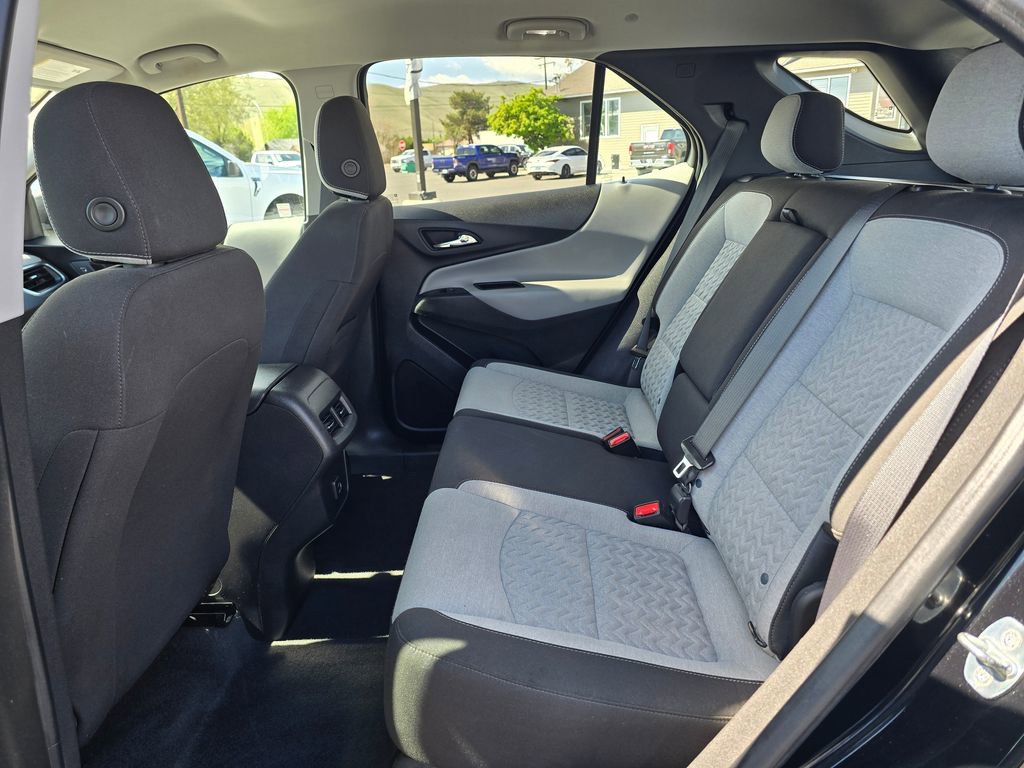 Used 2023 Chevrolet Equinox LS w/ LPO, Cargo Package FWD image 16