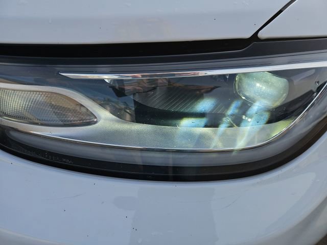 Used 2023 Chrysler Pacifica Touring-L FWD image 18