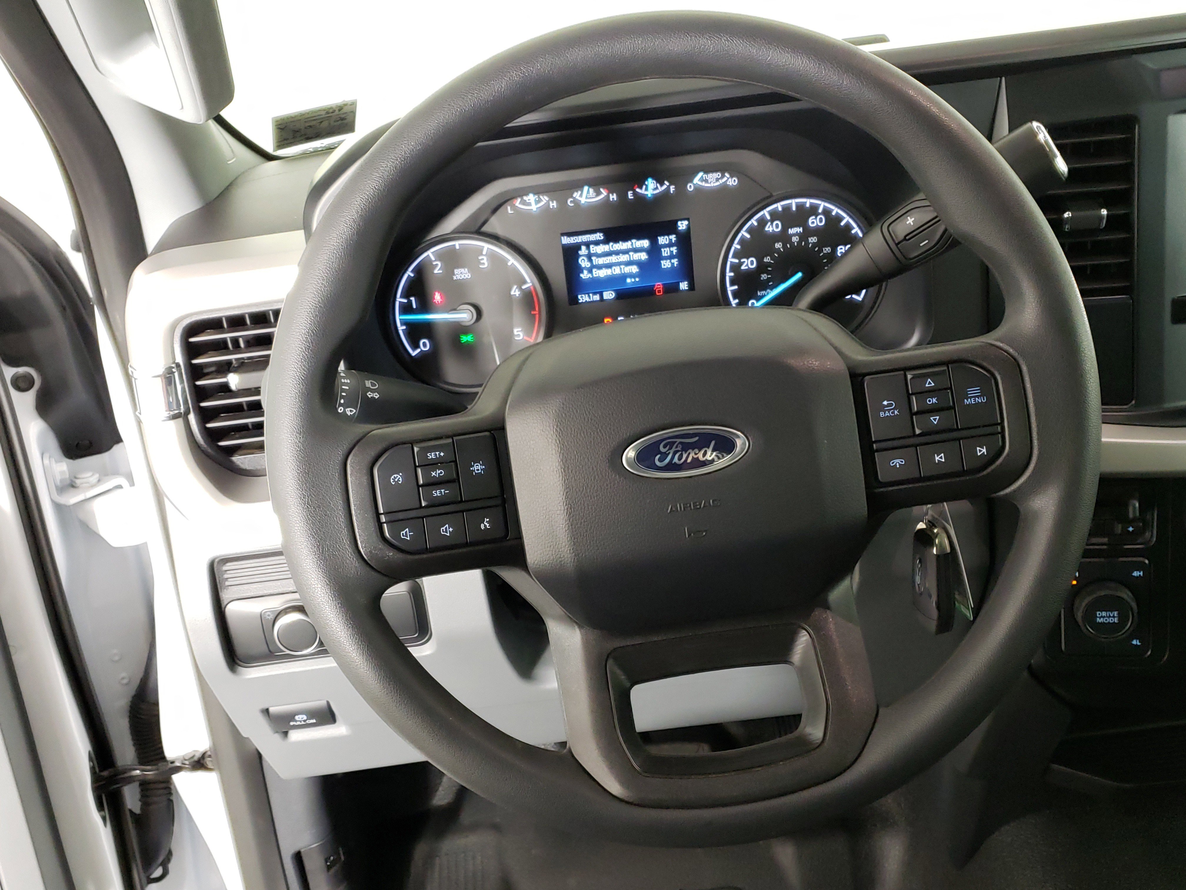 Used 2024 Ford F550 4x4 Regular Cab Super Duty w/ Snow Plow Prep Package image 15