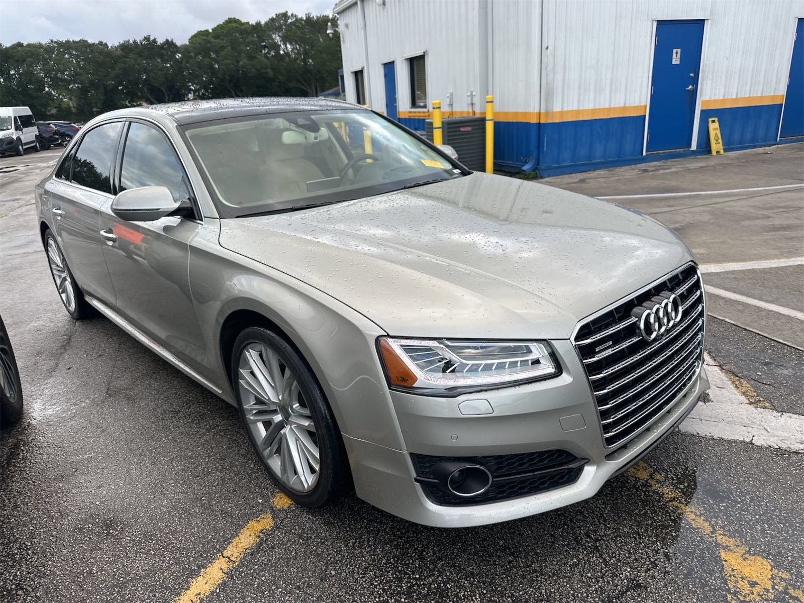 Used 2017 Audi A8 L 3.0T AWD/4WD image 12