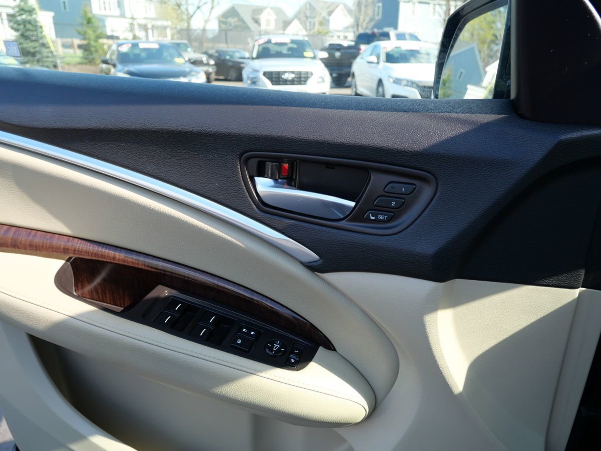 Used 2019 Acura MDX SH-AWD image 16