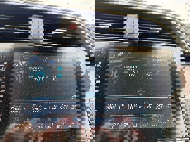 Used 2016 Honda Civic Touring image 19