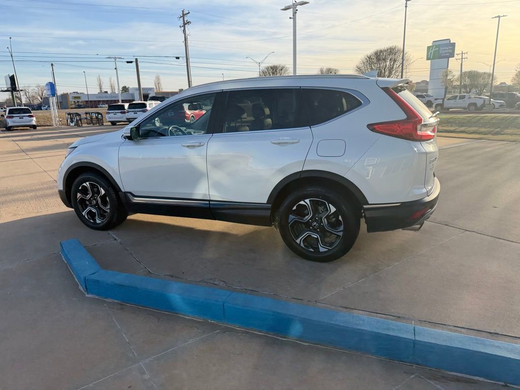Used 2019 Honda CR-V Touring image 5