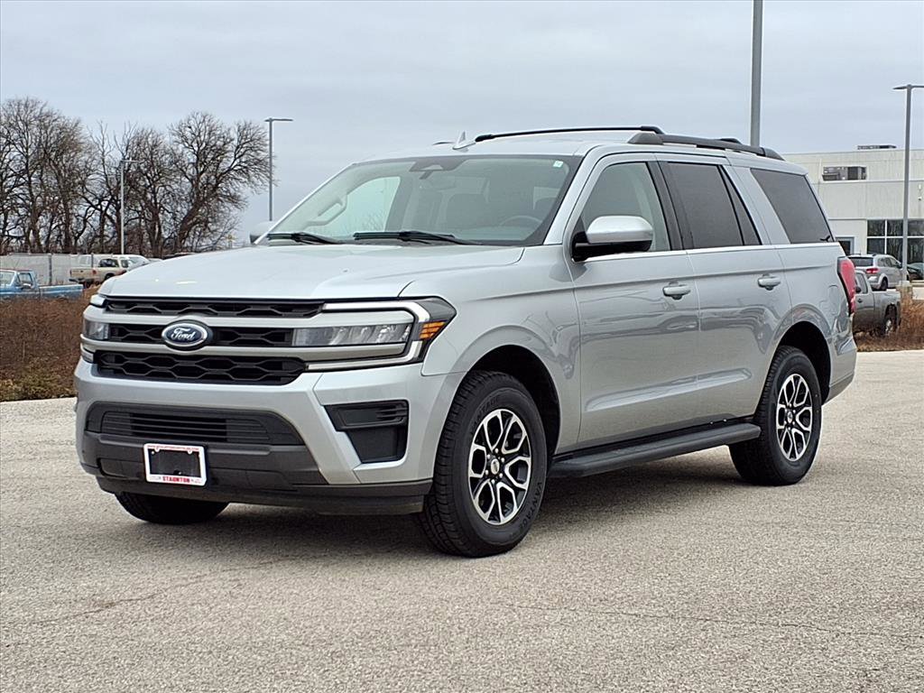 Used 2024 Ford Expedition XLT image 31
