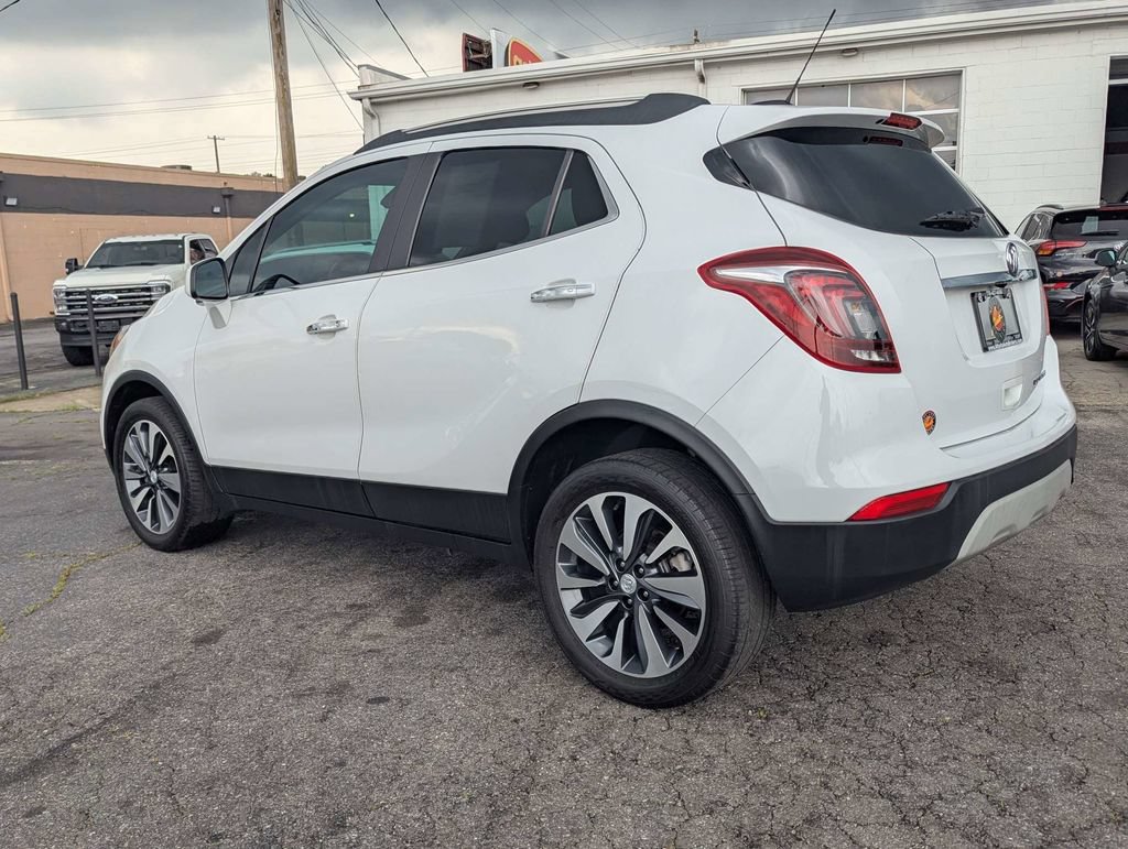 Used 2021 Buick Encore Preferred w/ Safety Package FWD image 8