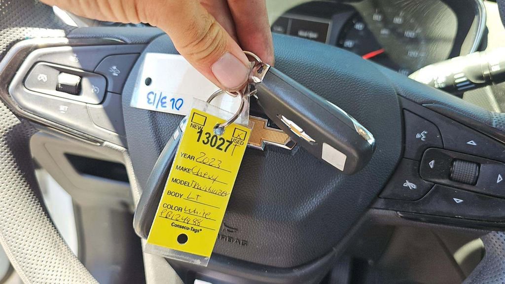 Used 2023 Chevrolet TrailBlazer LT w/ Convenience Package image 16