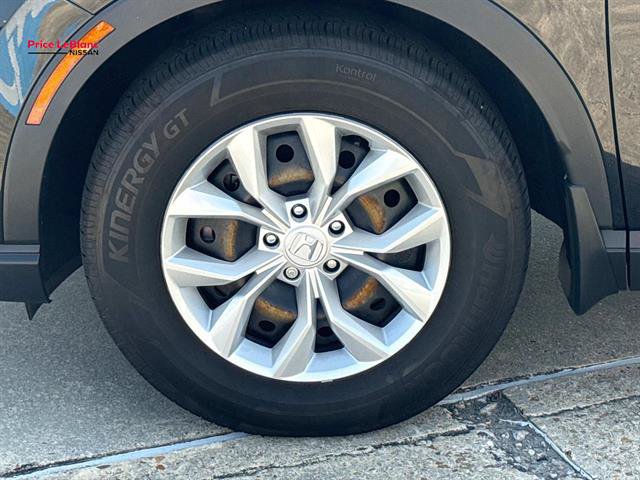Used 2025 Honda CR-V LX image 4