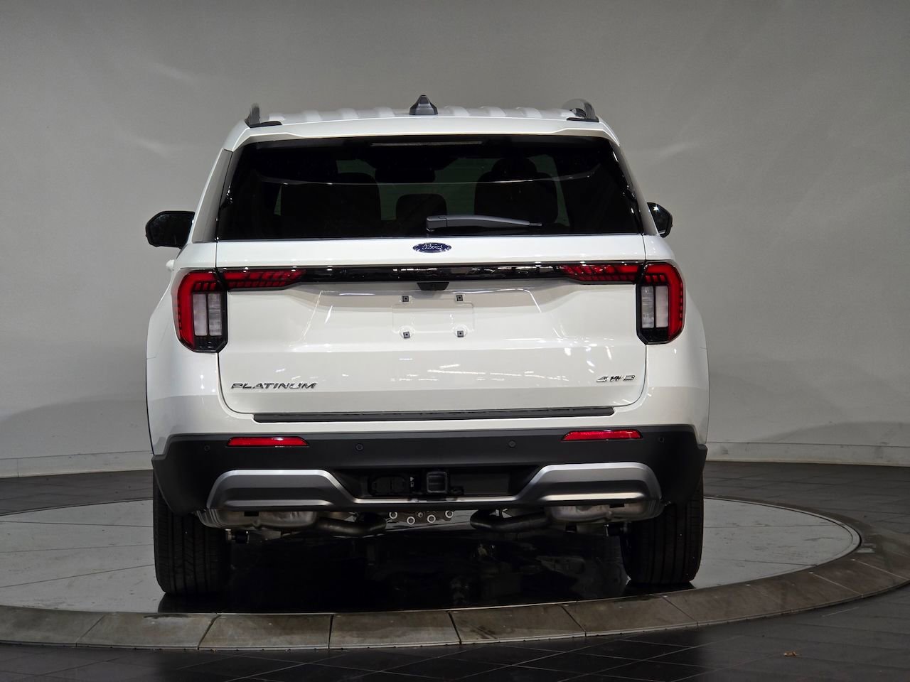 New 2026 Ford Explorer Platinum image 10
