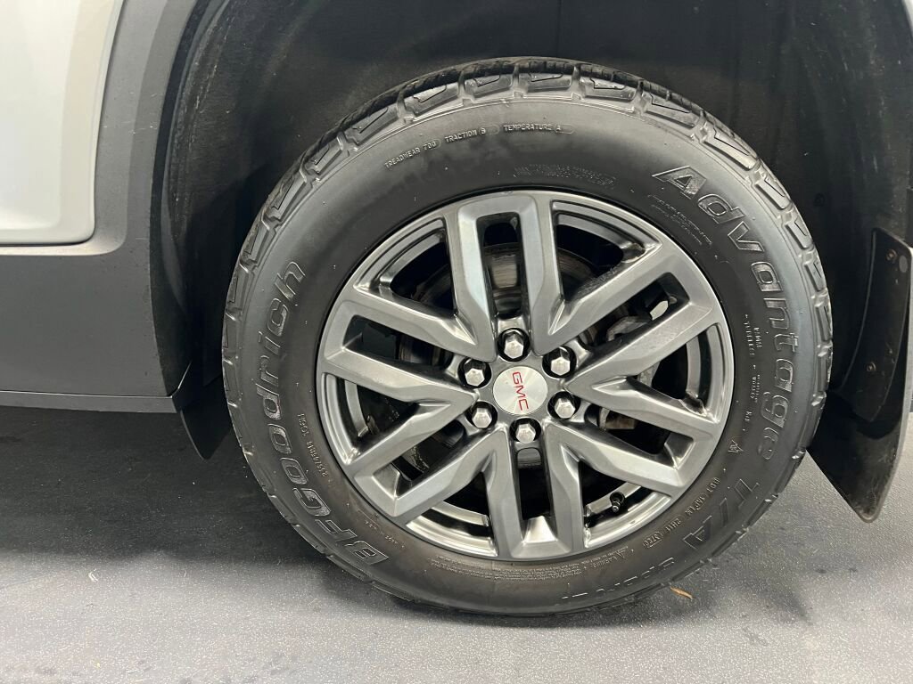 Used 2018 GMC Acadia SLT image 20