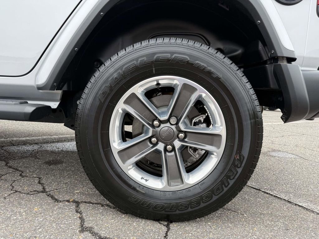 Used 2022 Jeep Wrangler Unlimited Sahara image 11