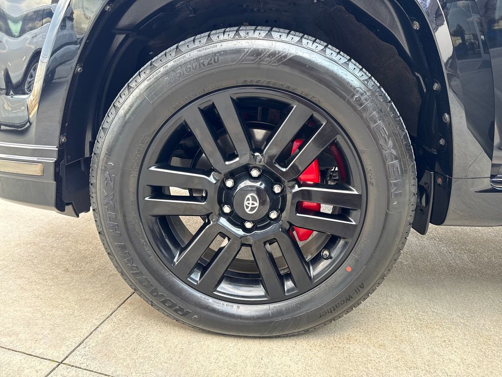 Used 2020 Toyota 4Runner Nightshade image 14