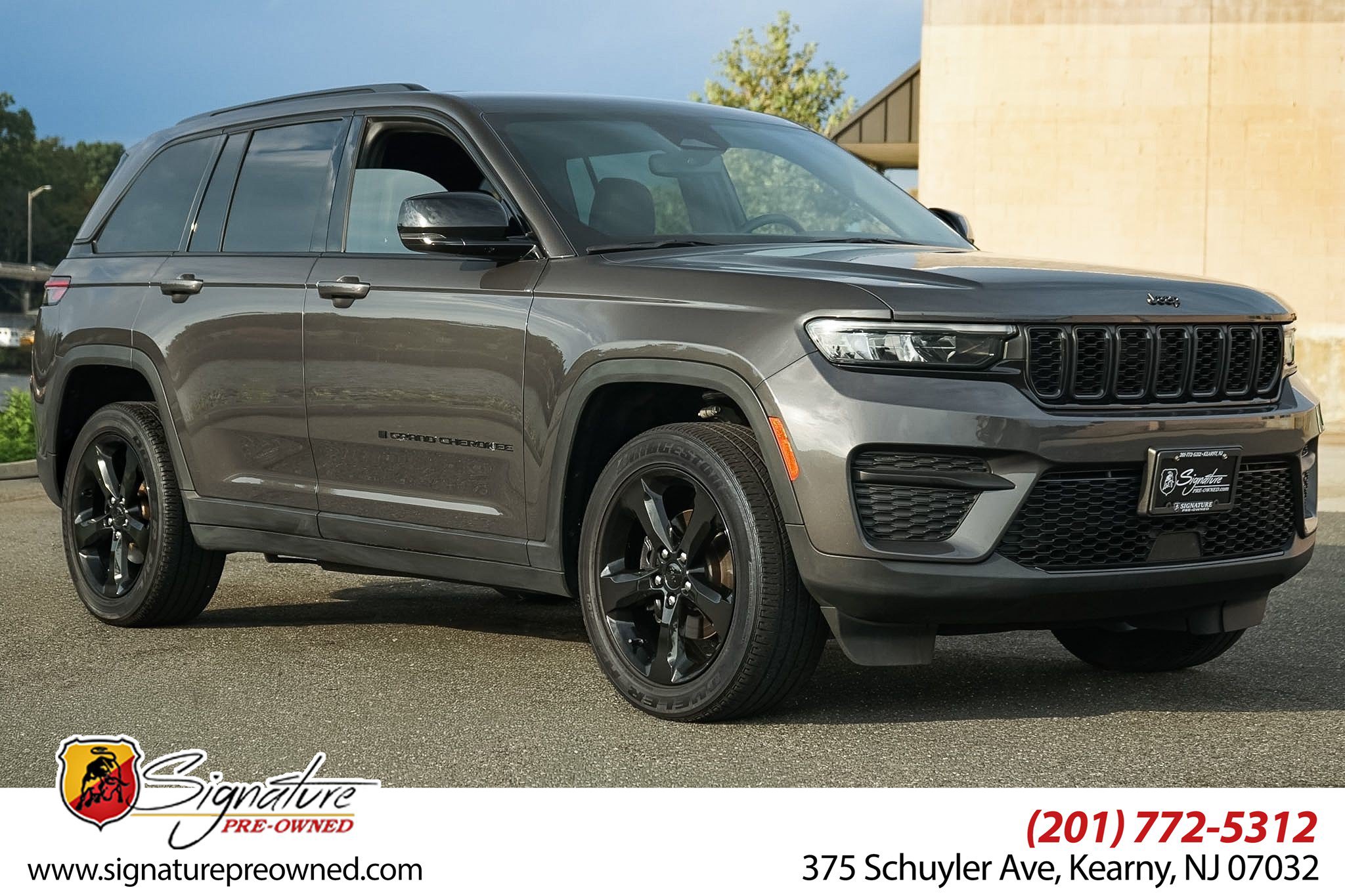 Used 2023 Jeep Grand Cherokee Altitude