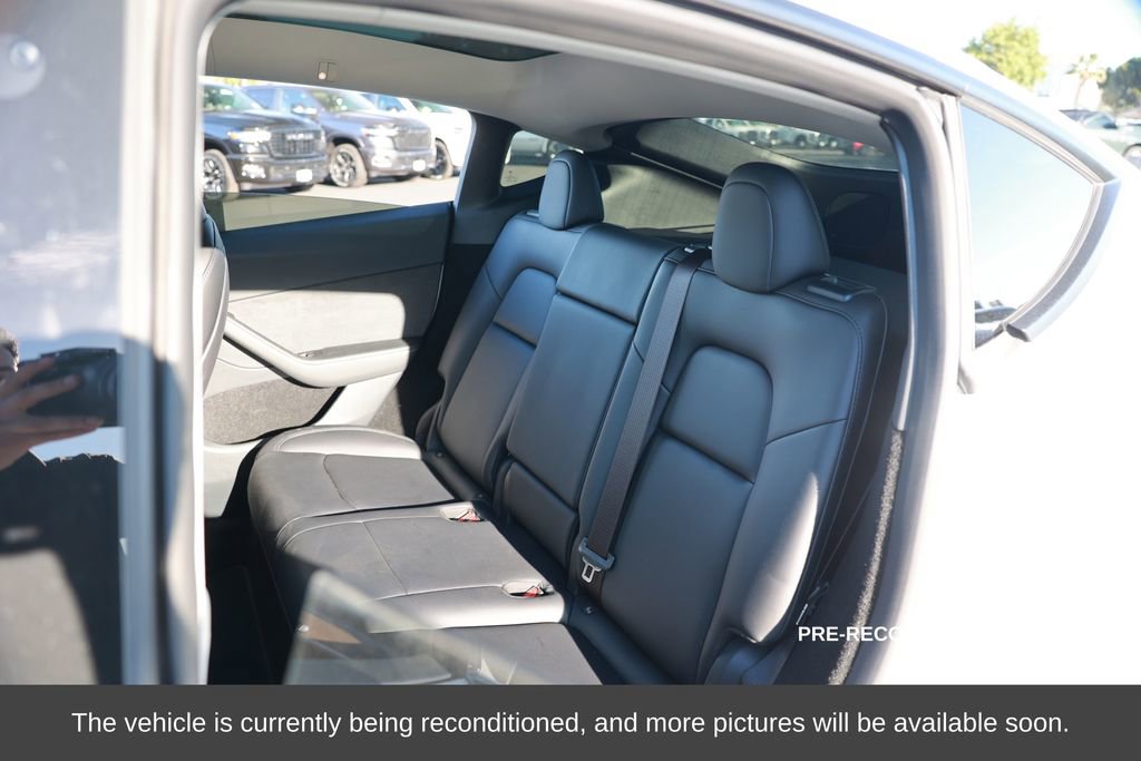 Used 2023 Tesla Model Y Performance image 12