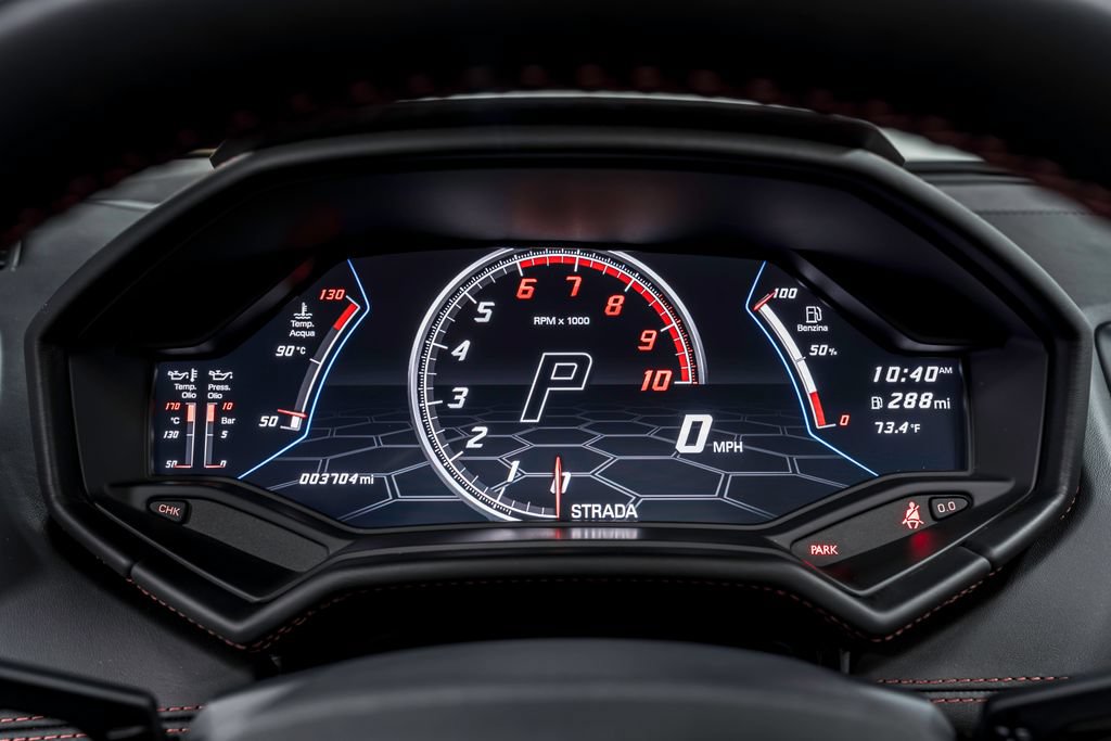 Used 2022 Lamborghini Huracan EVO RWD image 15