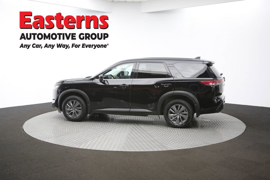 Used 2024 Nissan Pathfinder S image 62