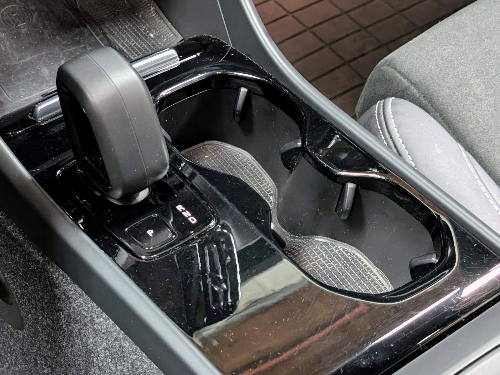 Used 2023 Volvo XC40 Recharge Ultimate w/ Protection Package Premier image 25