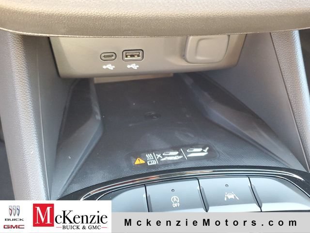 New 2026 Buick Envista Sport Touring w/ Convenience I Package FWD image 18