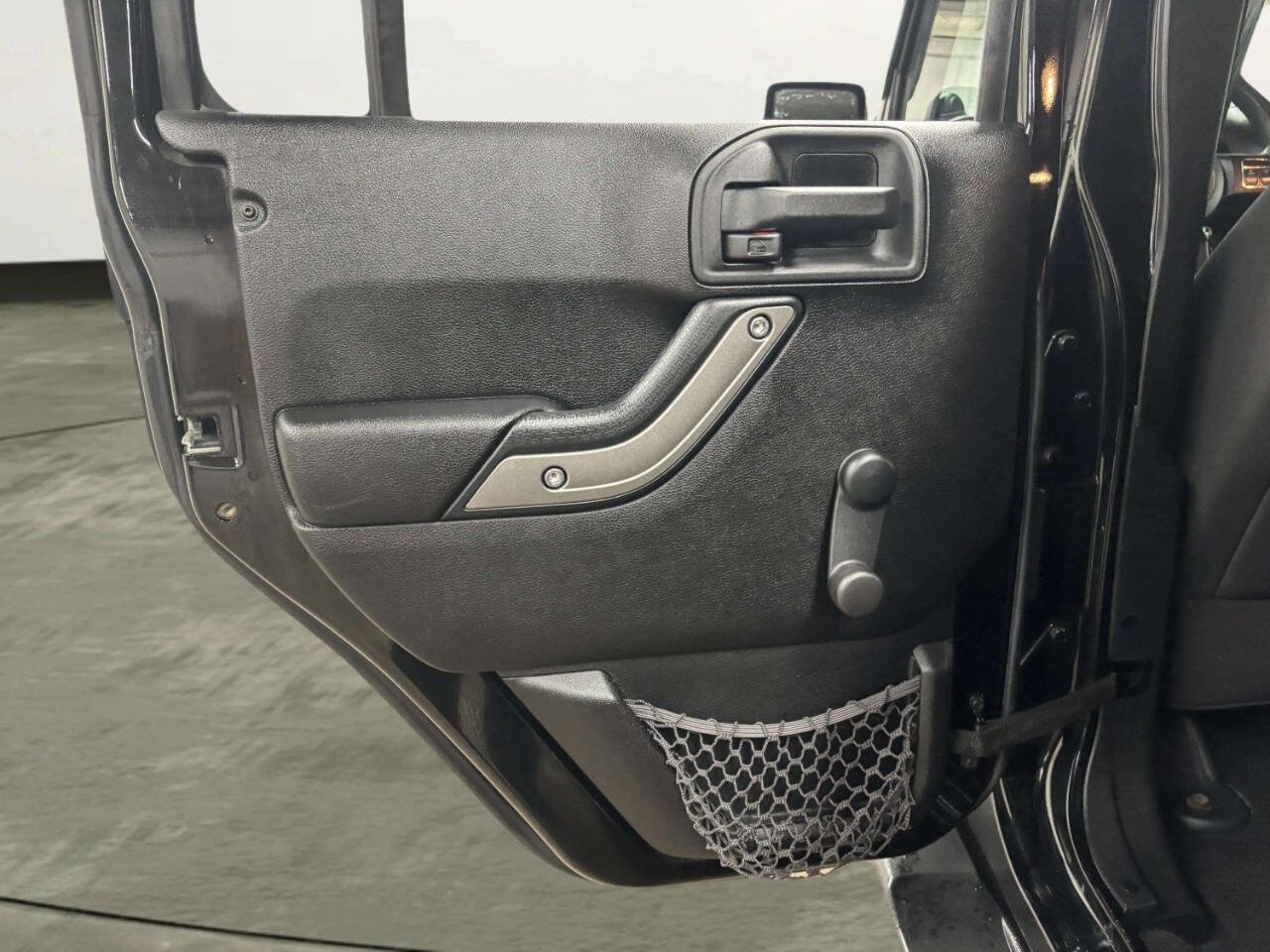 Used 2014 Jeep Wrangler Unlimited Sport image 15