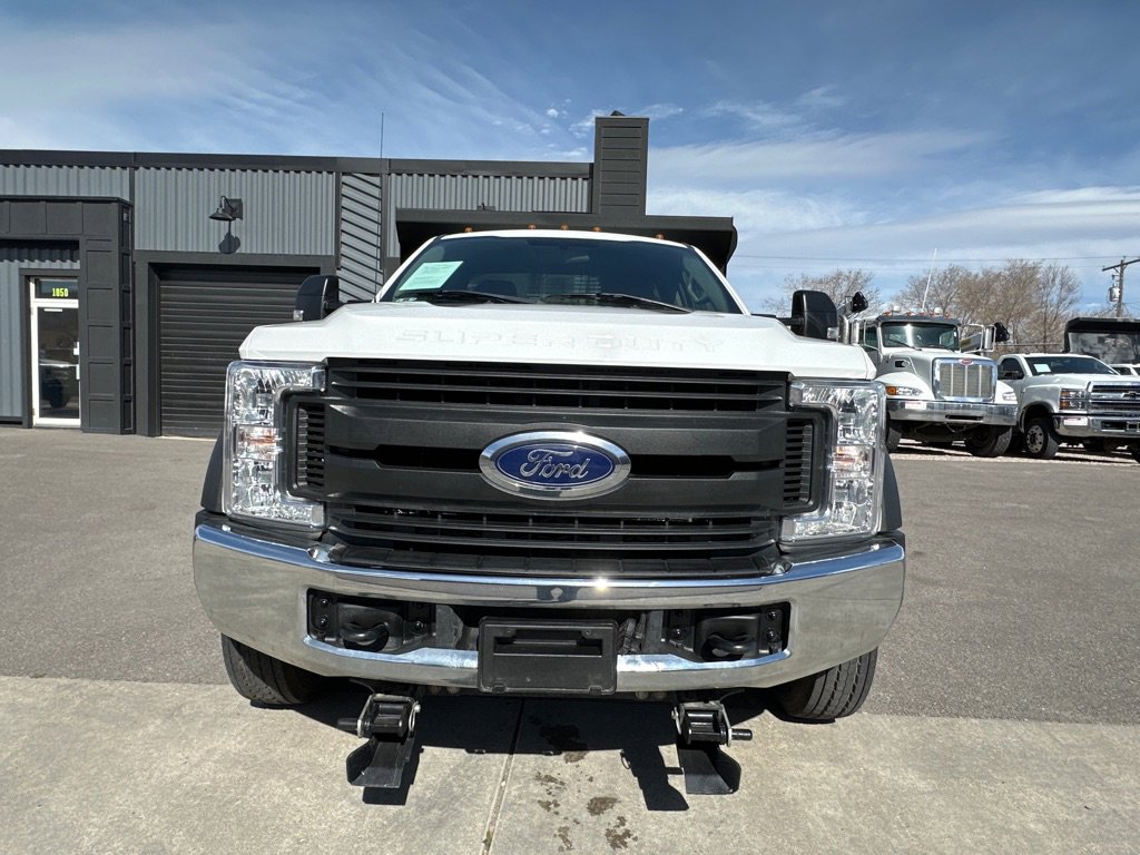 Used 2018 Ford F450 XL w/ Power Equipment Group image 2