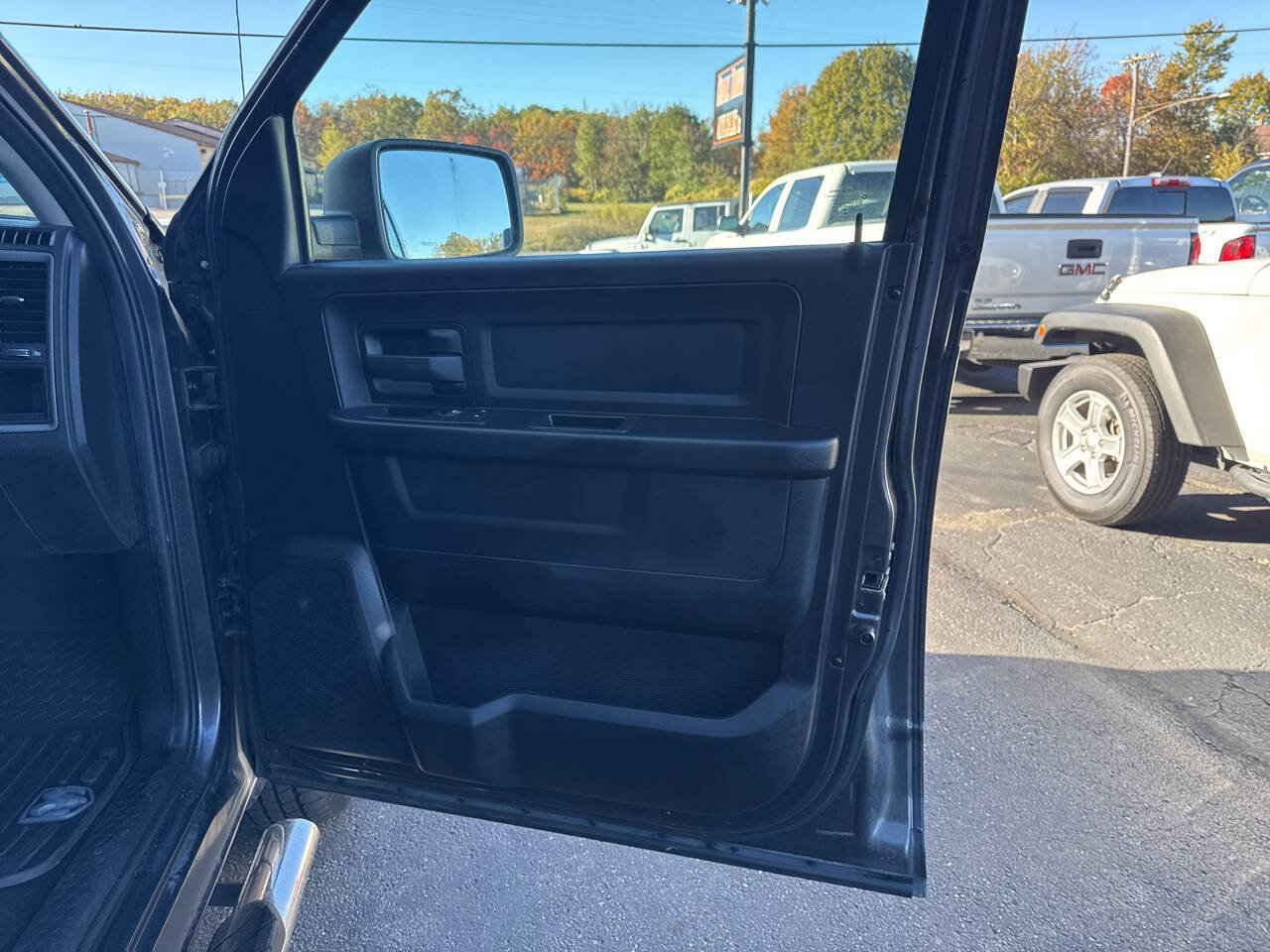 Used 2019 RAM 1500 Tradesman w/ Popular Equipment Group image 24