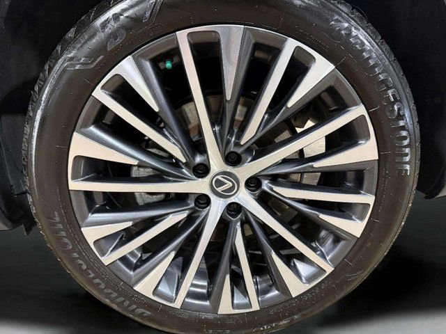 Used 2023 Lexus RX 350 AWD image 32